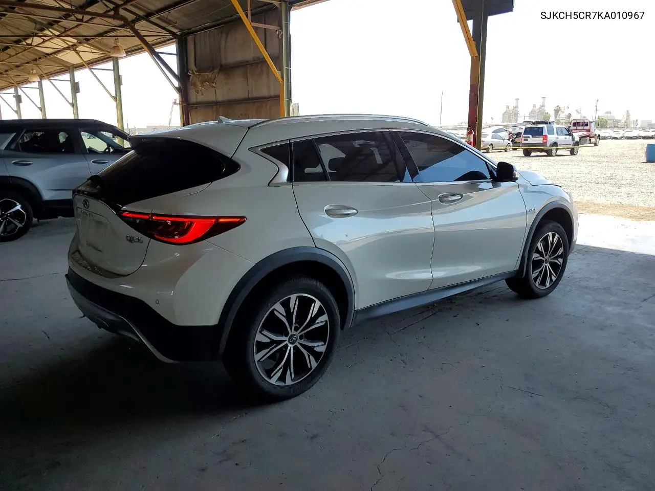 2019 Infiniti Qx30 Luxe VIN: SJKCH5CR7KA010967 Lot: 57674376
