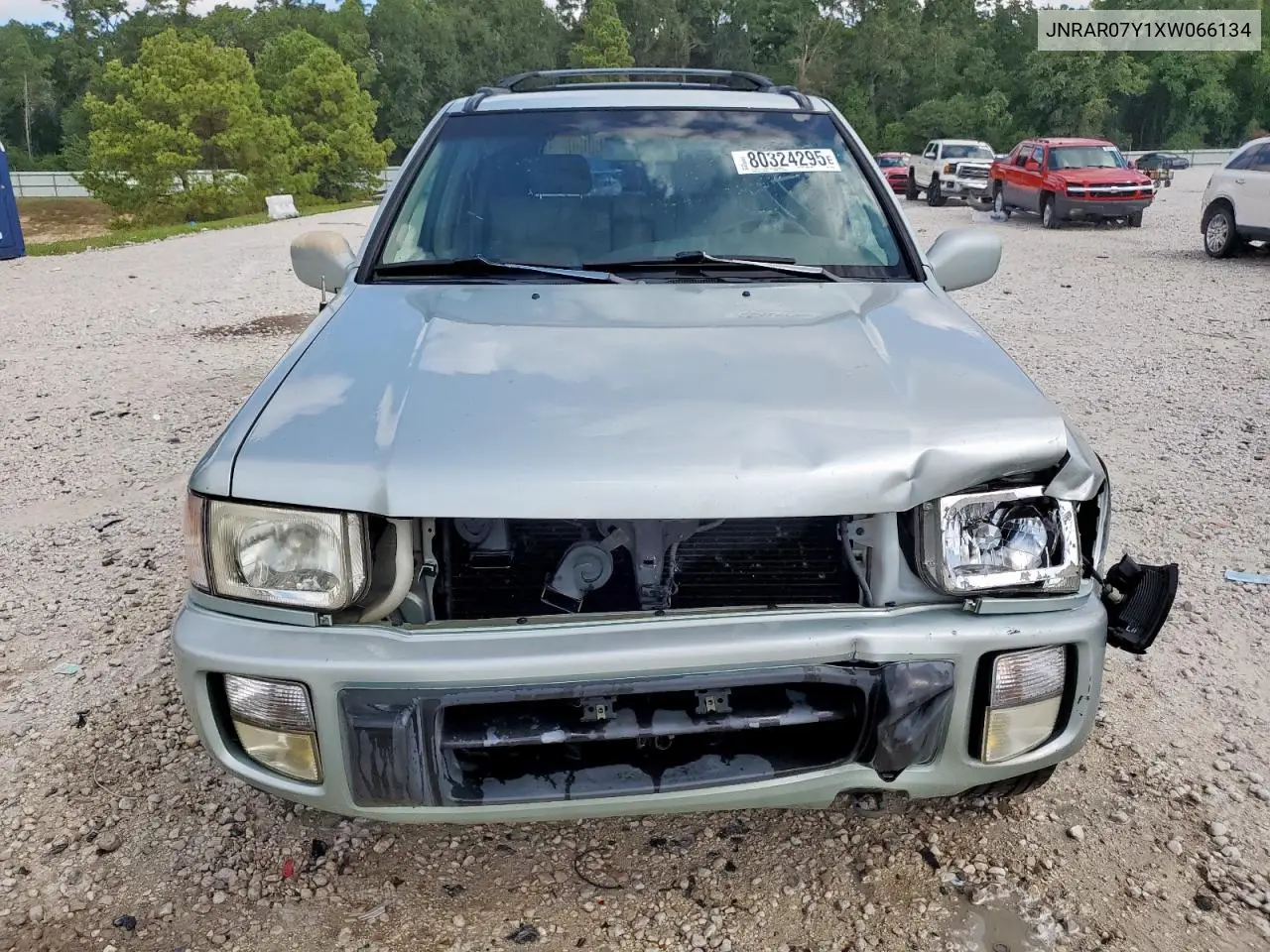 1999 Infiniti Qx4 VIN: JNRAR07Y1XW066134 Lot: 80324295