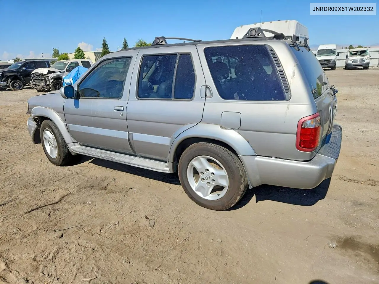 2001 Infiniti Qx4 Base VIN: JNRDR09X61W202332 Lot: 61906376