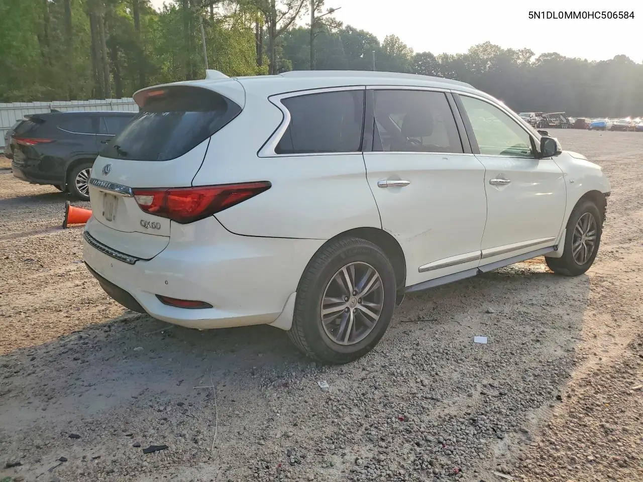 2017 Infiniti Qx60 Base VIN: 5N1DL0MM0HC506584 Lot: 61140456