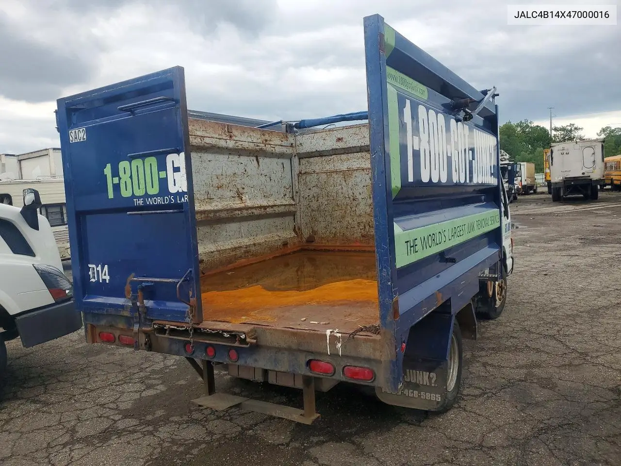 2004 Isuzu Npr VIN: JALC4B14X47000016 Lot: 57442666