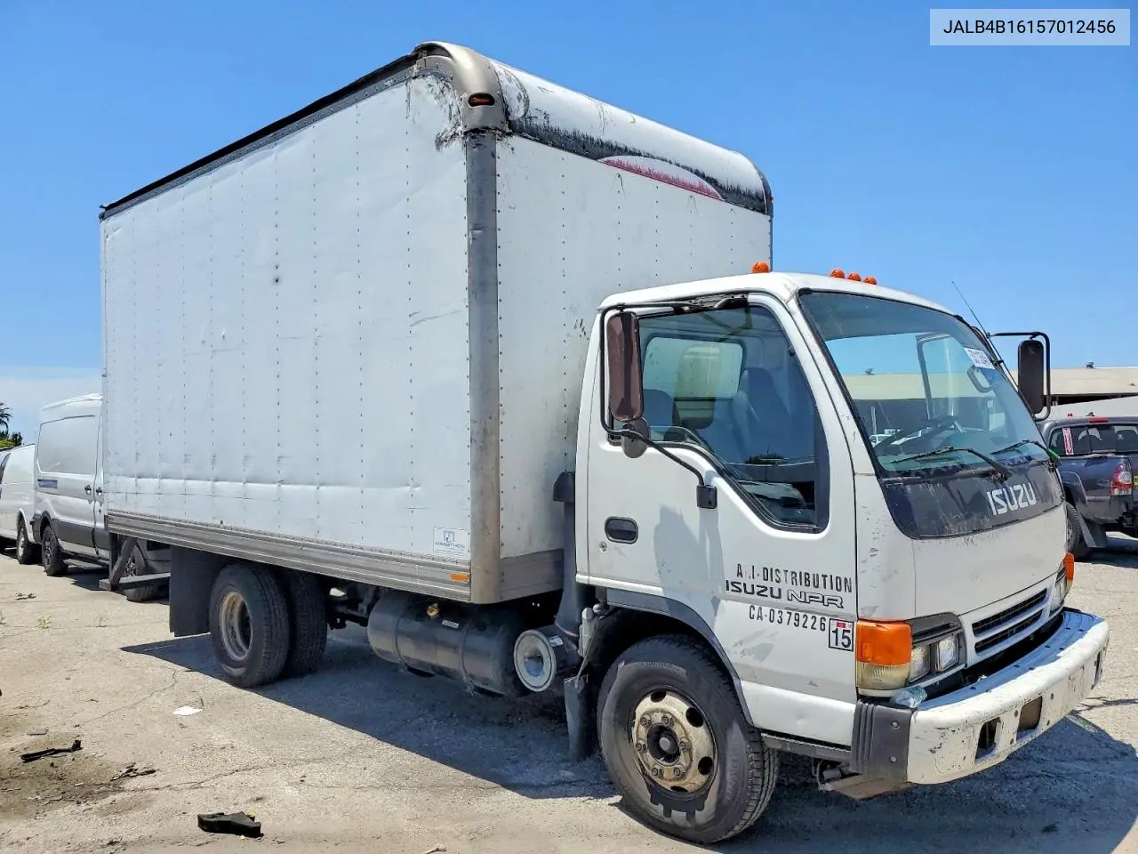 2005 Isuzu Npr Box Truck VIN: JALB4B16157012456 Lot: 53113646