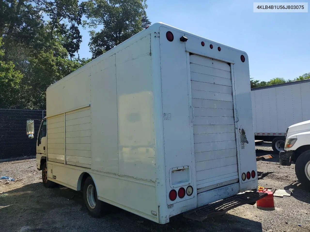 2006 Isuzu Npr Delivery Truck VIN: 4KLB4B1U56J803075 Lot: 56652786