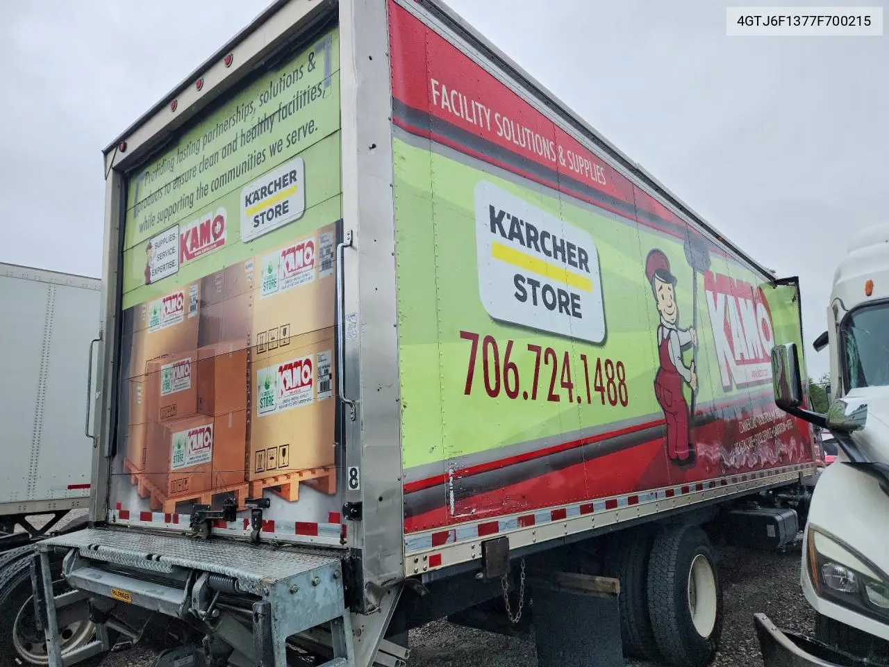 2007 Isuzu T6F Box Truck VIN: 4GTJ6F1377F700215 Lot: 57242396