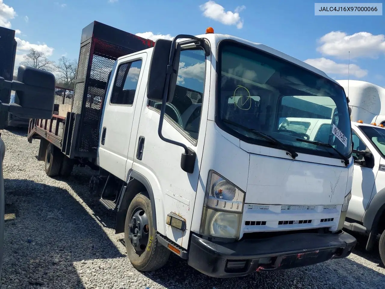 2009 Isuzu Npr Crew Cab Flatbed Truck VIN: JALC4J16X97000066 Lot: 78062515