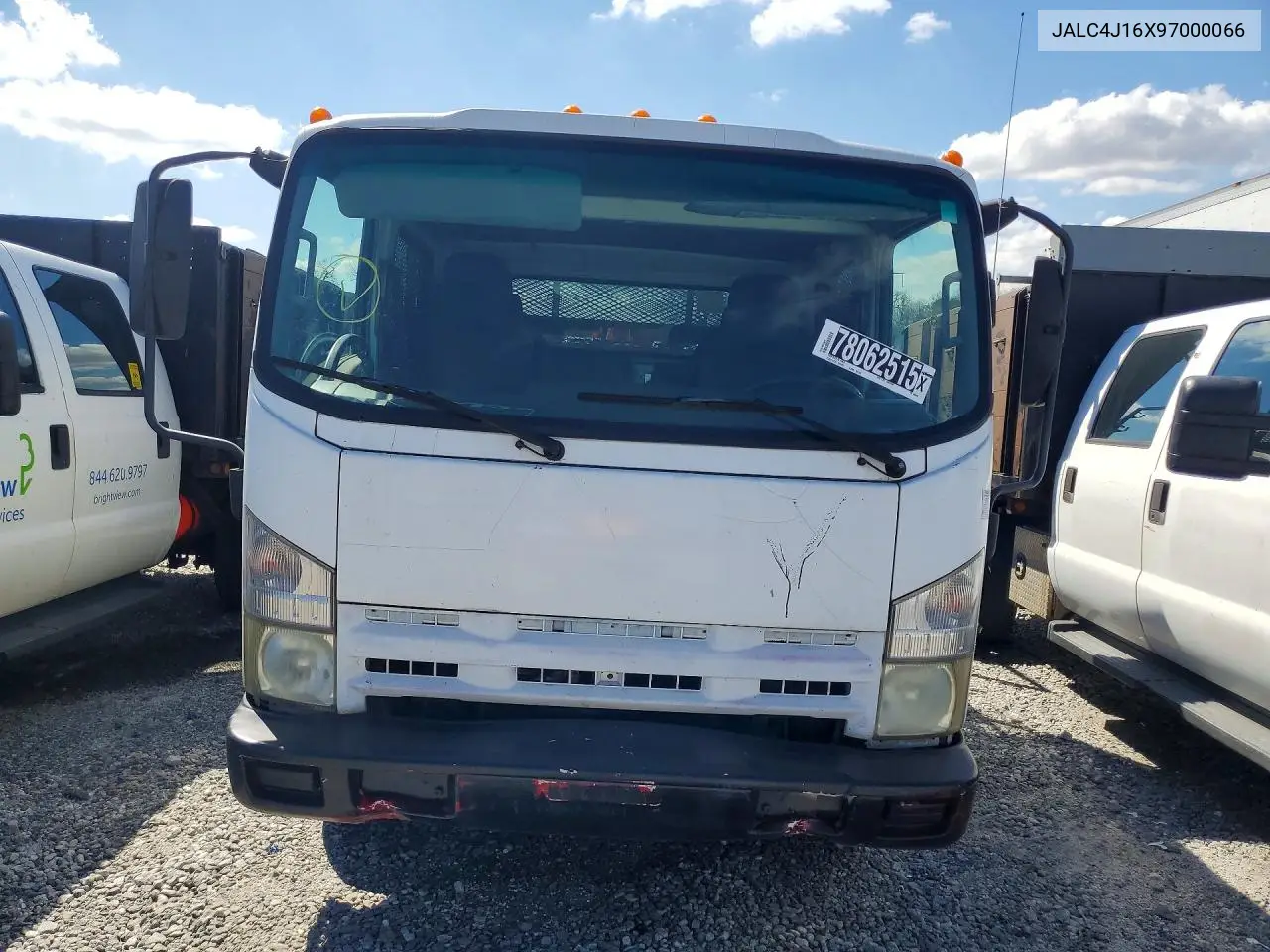 2009 Isuzu Npr Crew Cab Flatbed Truck VIN: JALC4J16X97000066 Lot: 78062515