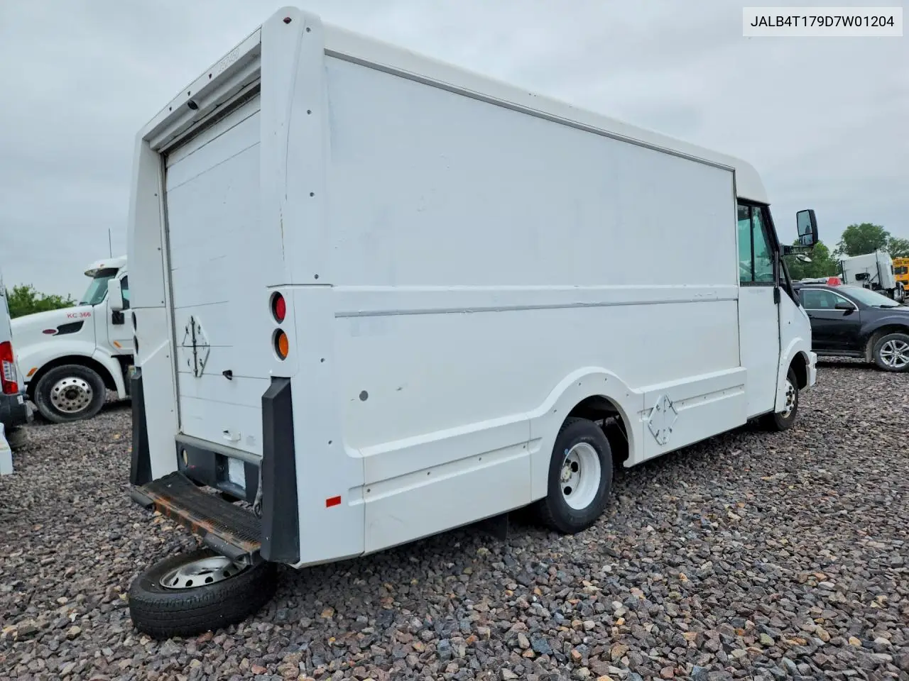 2013 Isuzu Npr Delivery Van VIN: JALB4T179D7W01204 Lot: 45478256