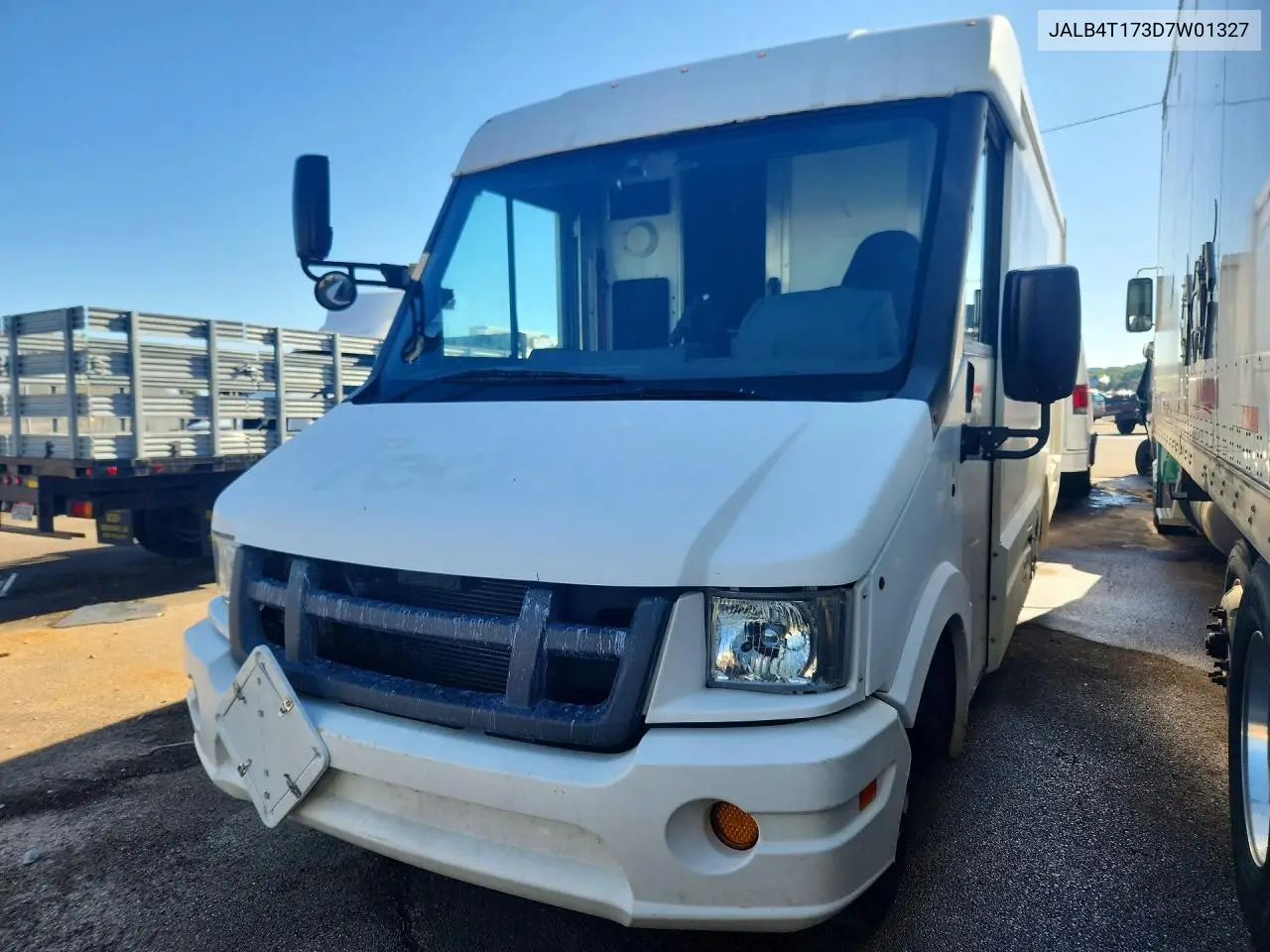2013 Isuzu Npr Hd Delivery Van VIN: JALB4T173D7W01327 Lot: 56119676