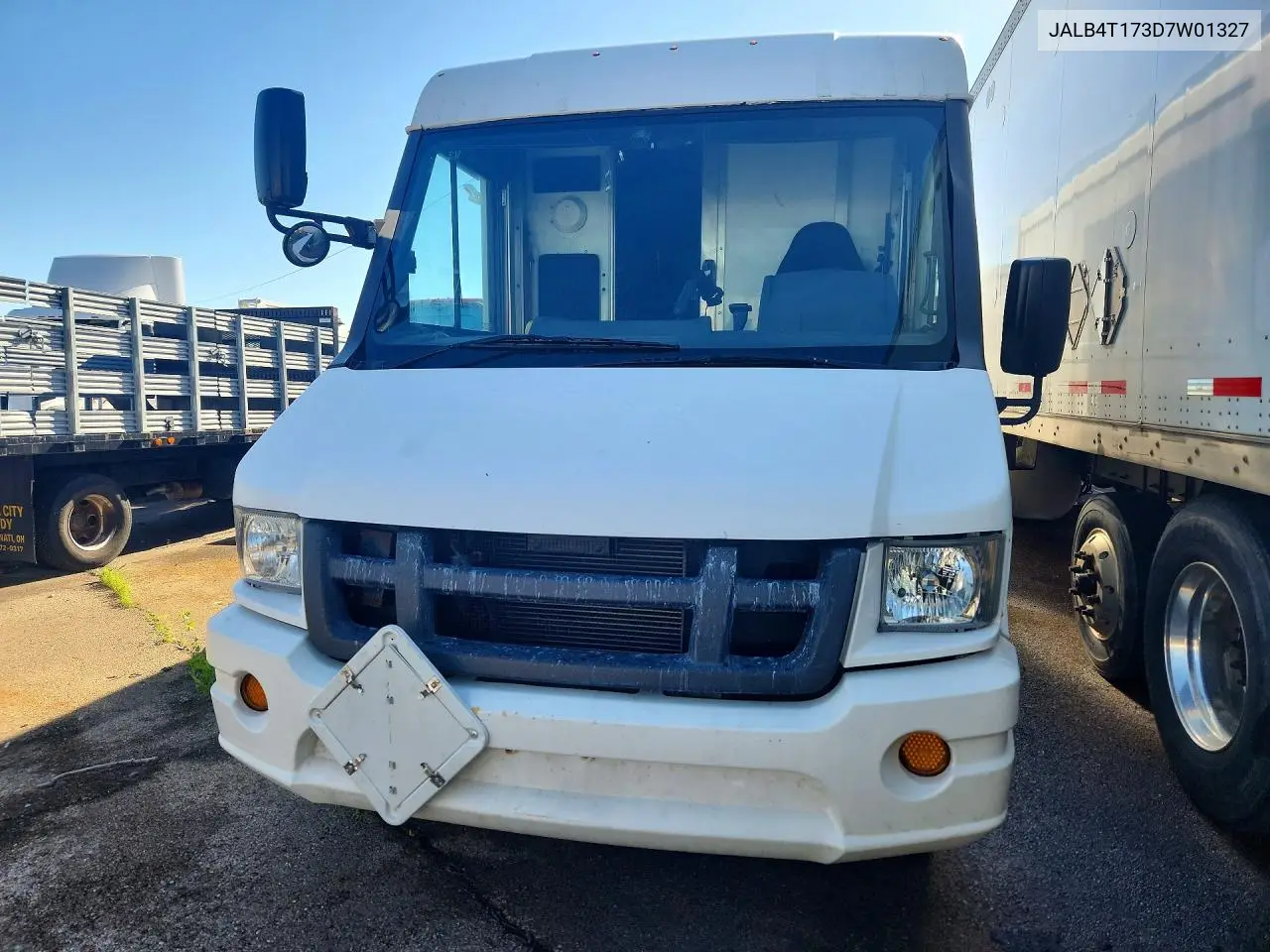 2013 Isuzu Npr Hd Delivery Van VIN: JALB4T173D7W01327 Lot: 56119676