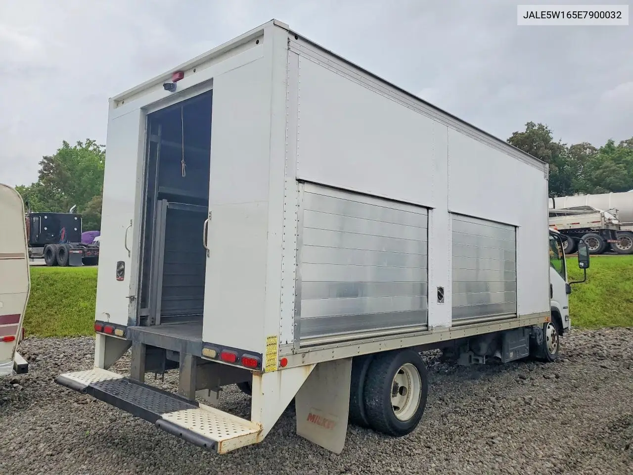 2014 Isuzu Nqr Refrigerated Box Truck VIN: JALE5W165E7900032 Lot: 60368326