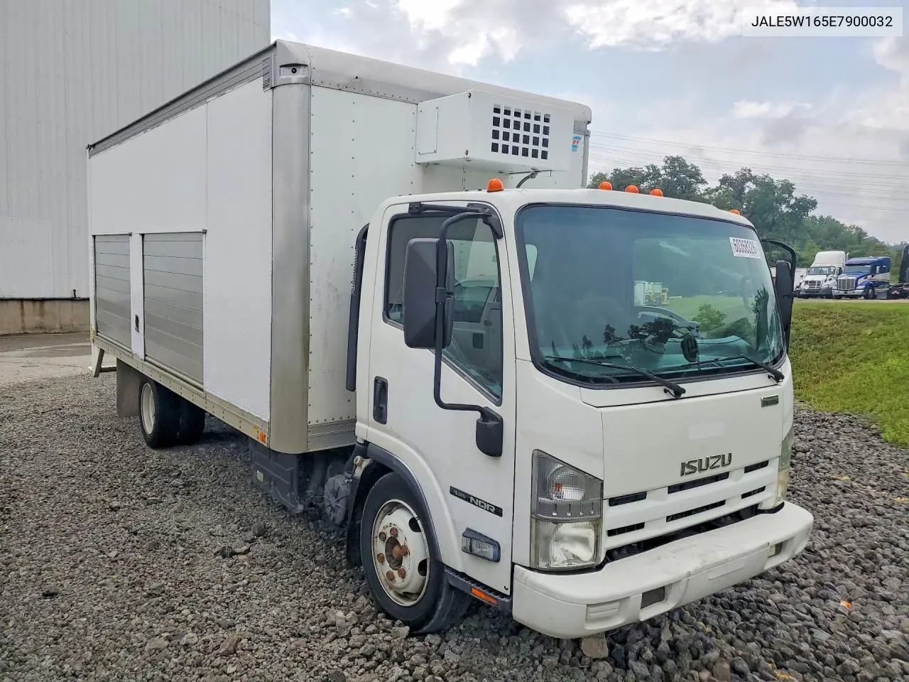 2014 Isuzu Nqr Refrigerated Box Truck VIN: JALE5W165E7900032 Lot: 60368326