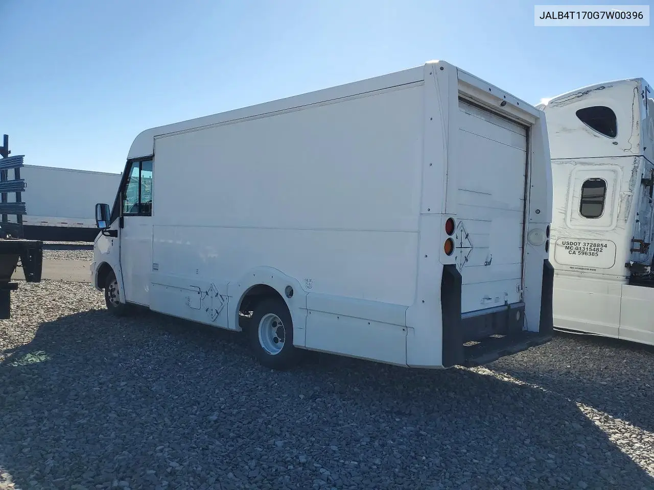 2016 Isuzu Npr Step Van ** Cln Title * Pri Fleet ** VIN: JALB4T170G7W00396 Lot: 57091276