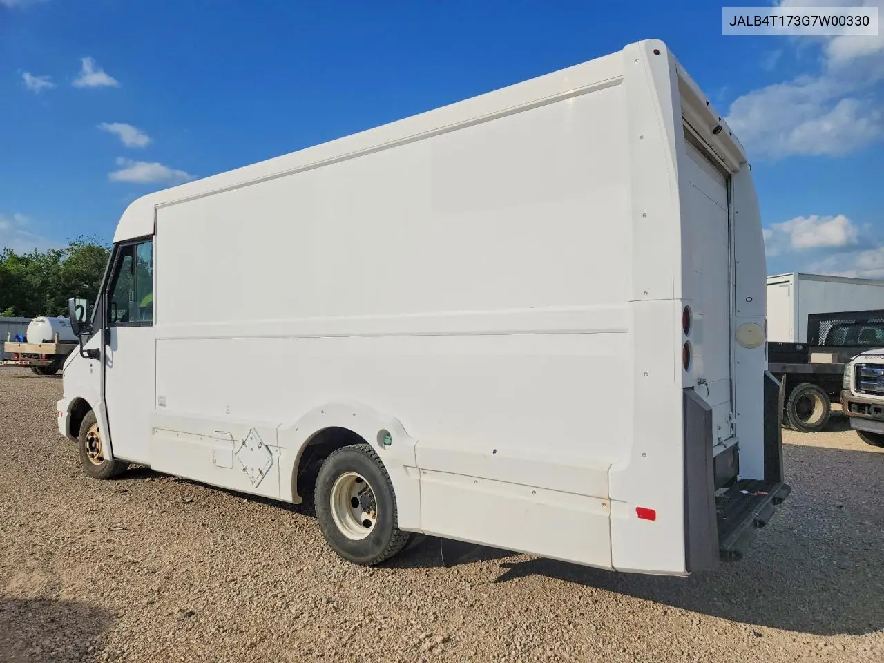 2016 Isuzu Reach Npr Step Van ** Prior Fleet ** VIN: JALB4T173G7W00330 Lot: 57275286
