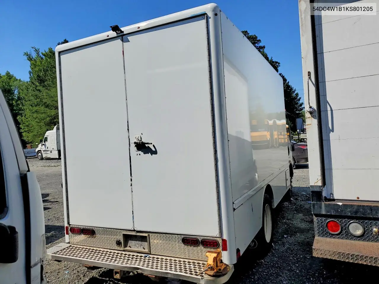 2019 Isuzu Npr Hd Box Truck VIN: 54DC4W1B1KS801205 Lot: 56484866