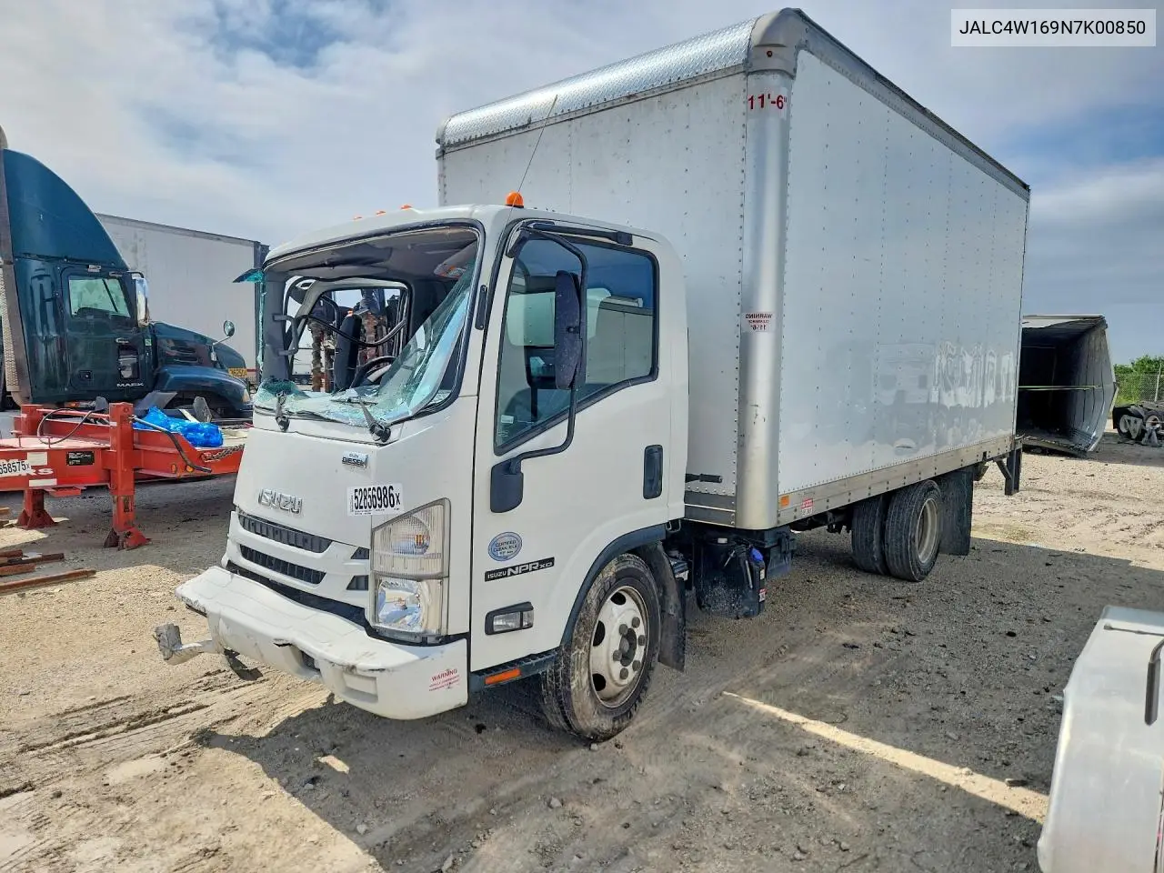 2022 Isuzu Npr Xd Box Truck VIN: JALC4W169N7K00850 Lot: 52856986