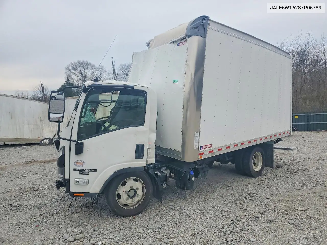 2025 Isuzu Nrr VIN: JALE5W162S7P05789 Lot: 77851425