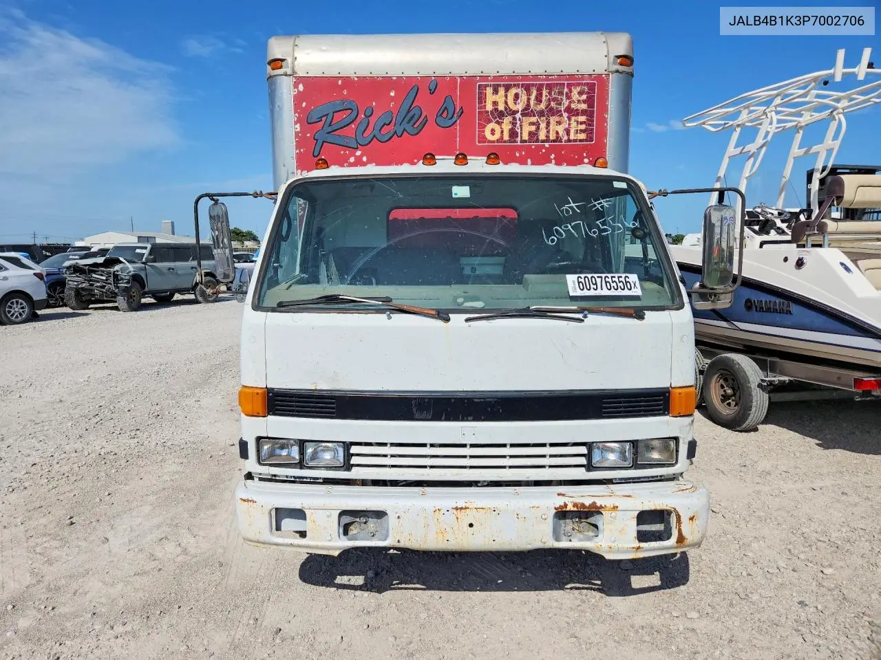 1993 Isuzu Npr Box Truck VIN: JALB4B1K3P7002706 Lot: 60976556