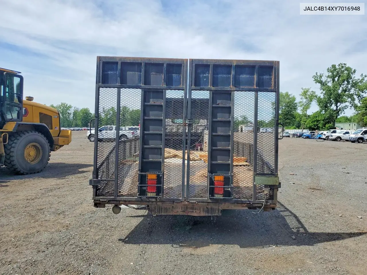 2000 Isuzu Npr VIN: JALC4B14XY7016948 Lot: 56397426