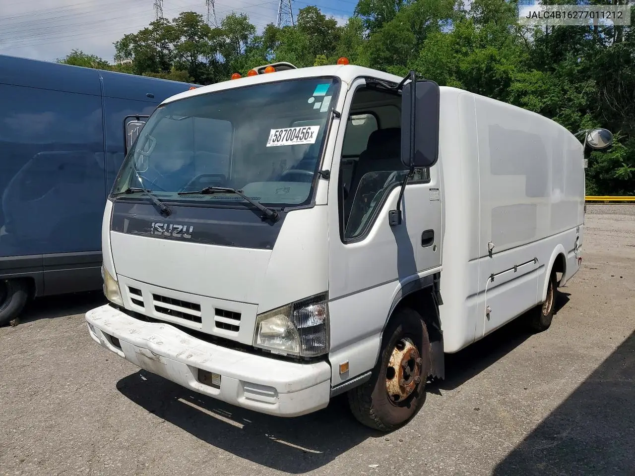 2007 Isuzu Npr VIN: JALC4B16277011212 Lot: 58700456