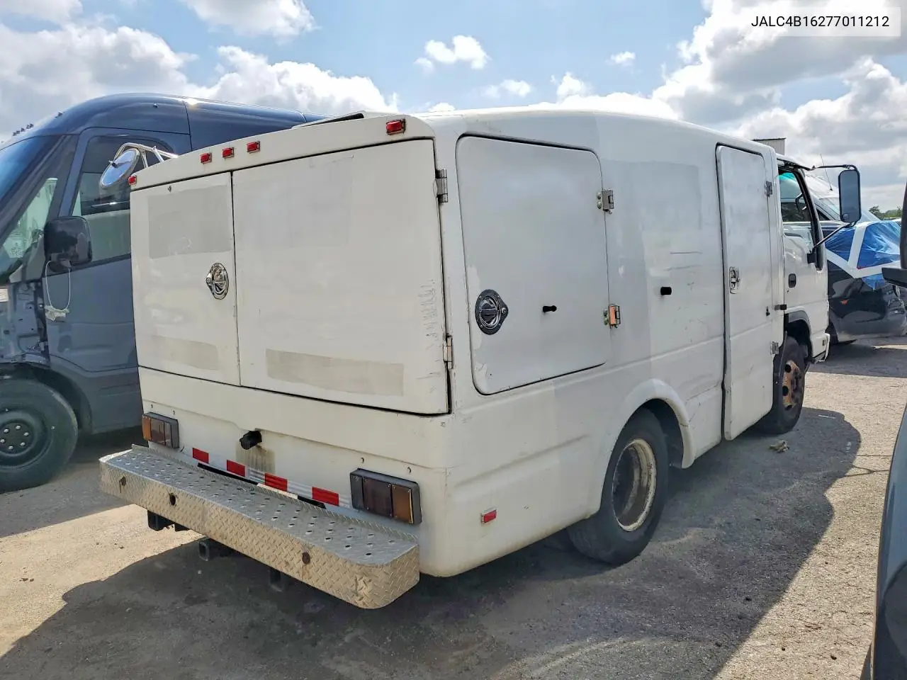2007 Isuzu Npr VIN: JALC4B16277011212 Lot: 58700456