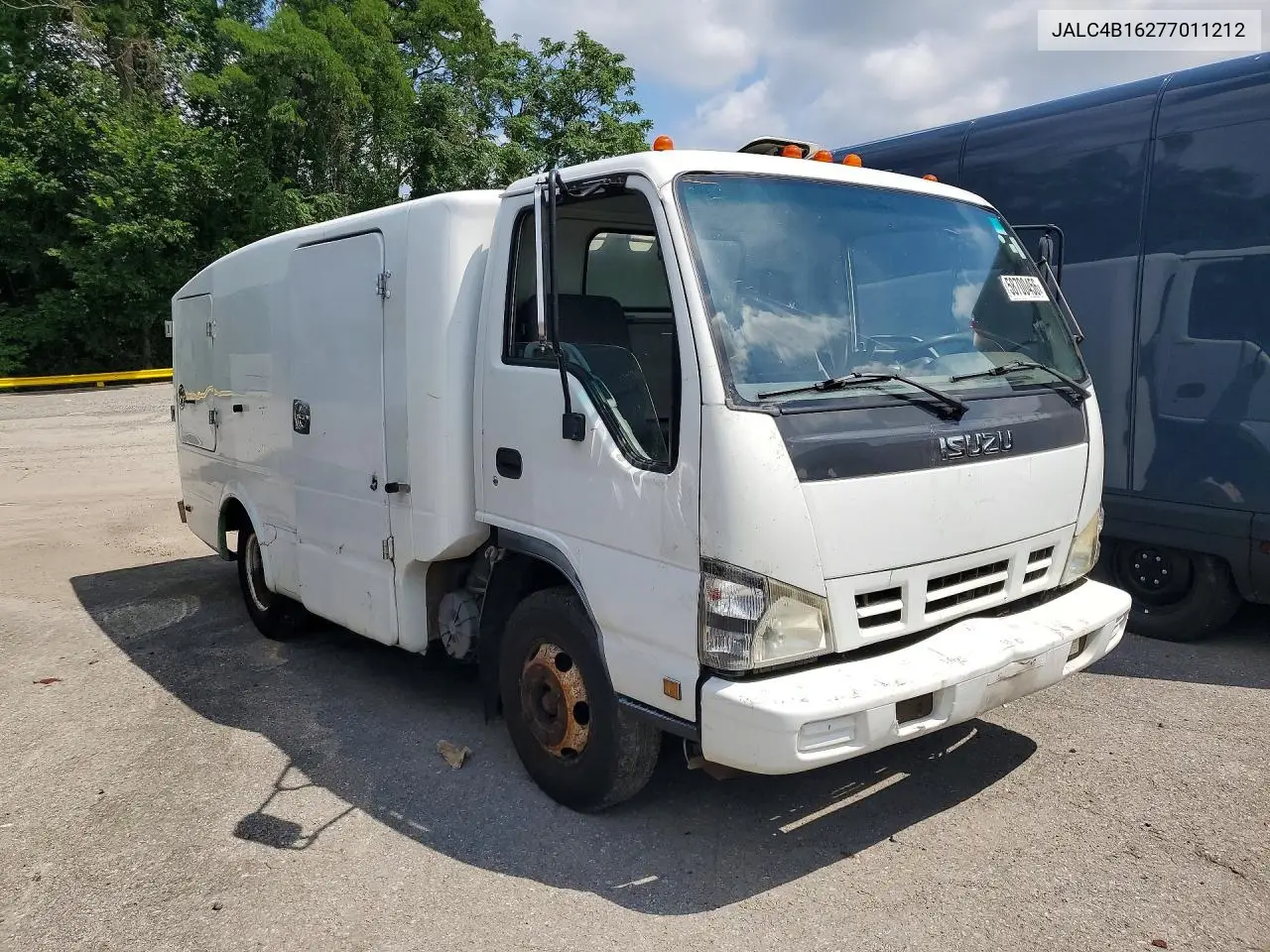 2007 Isuzu Npr VIN: JALC4B16277011212 Lot: 58700456