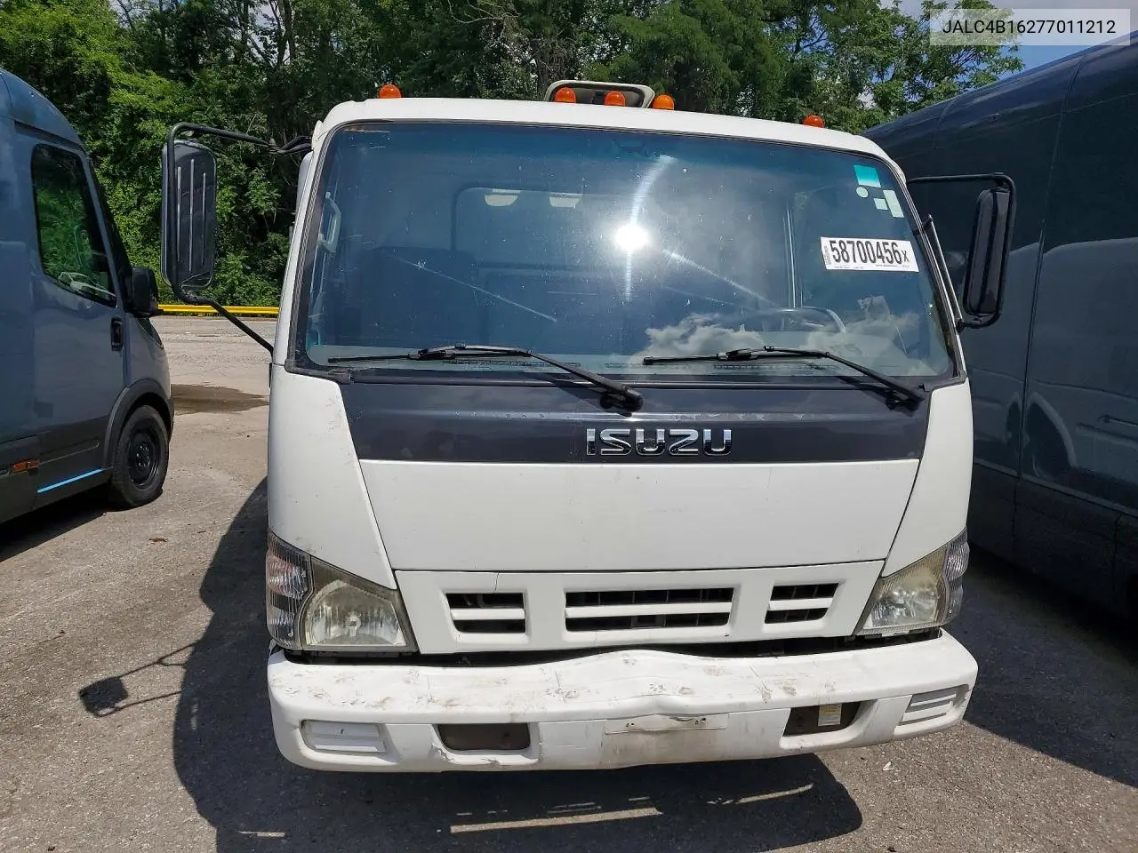 2007 Isuzu Npr VIN: JALC4B16277011212 Lot: 58700456