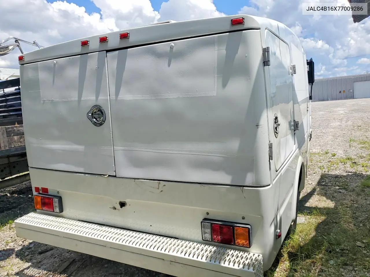 2007 Isuzu Npr VIN: JALC4B16X77009286 Lot: 60848236