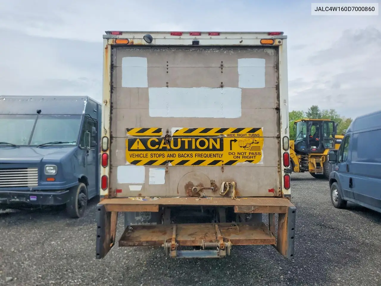 2013 Isuzu Npr Hd Box Truck VIN: JALC4W160D7000860 Lot: 50388476