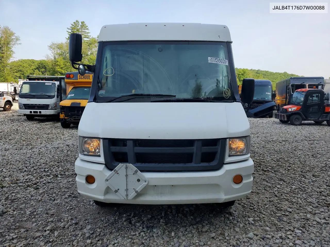 2013 Isuzu Npr Hd Delivery Van VIN: JALB4T176D7W00088 Lot: 58645596