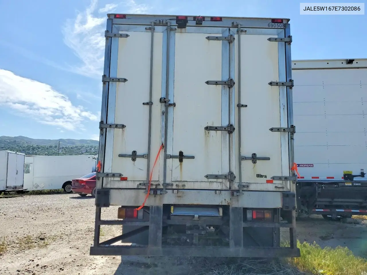 2014 Isuzu Nrr - Refrigerated Box Truck VIN: JALE5W167E7302086 Lot: 58476236