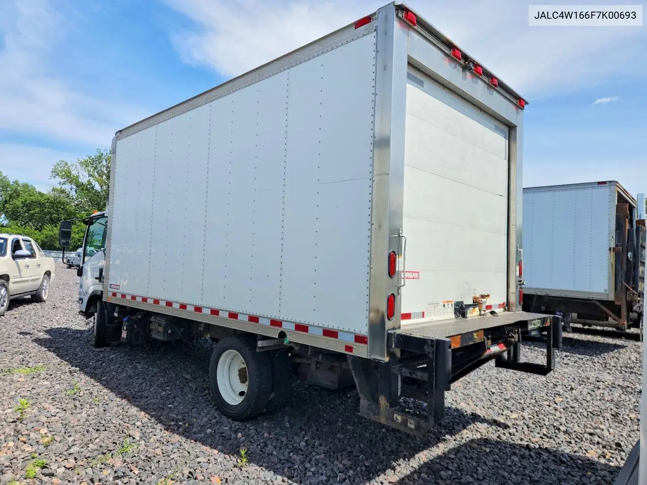 2015 Isuzu Npr-Hd Refrigerated Box Truck VIN: JALC4W166F7K00693 Lot: 57179146
