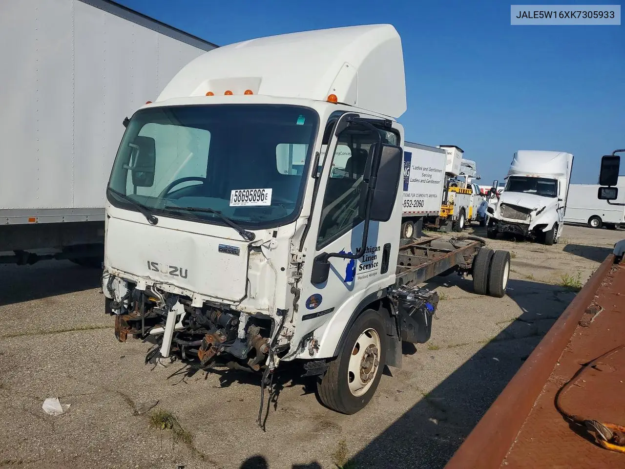 2019 Isuzu Nrr - Flat Bed Truck VIN: JALE5W16XK7305933 Lot: 58695896