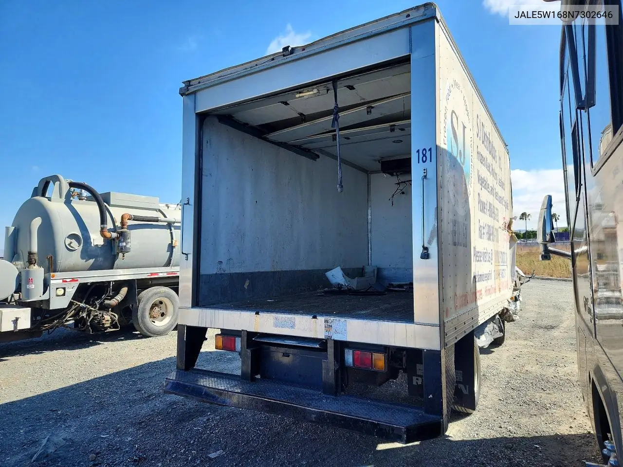 2022 Isuzu Nrr VIN: JALE5W168N7302646 Lot: 56352176