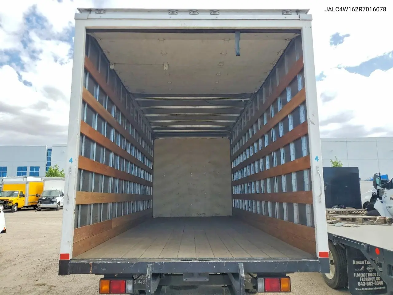 2024 Isuzu Npr Xd VIN: JALC4W162R7016078 Lot: 55209246