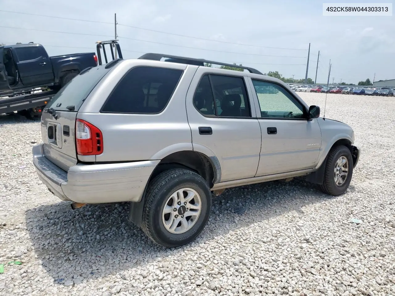 2004 Isuzu Rodeo S VIN: 4S2CK58W044303313 Lot: 49073716
