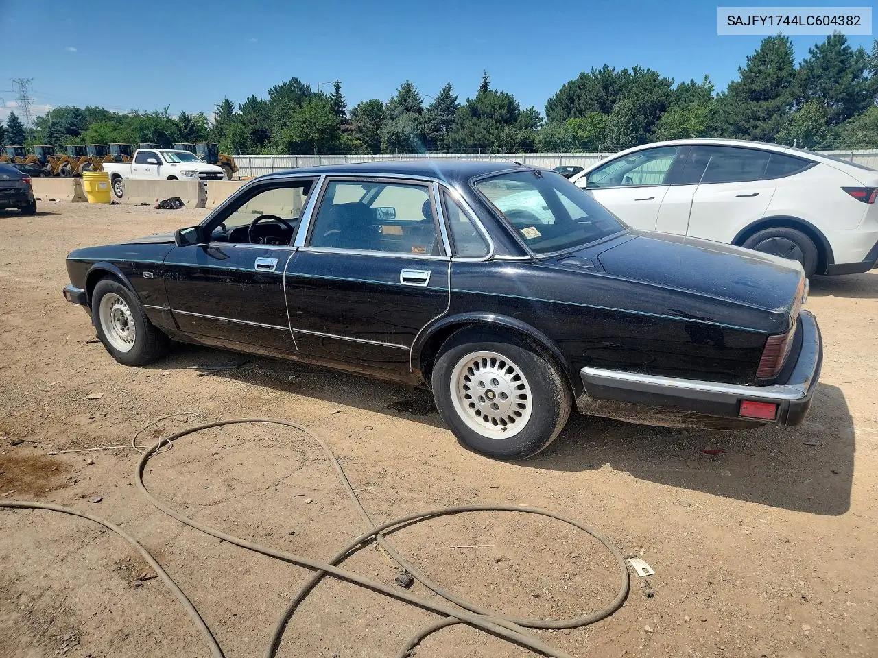 1990 Jaguar Xj6 Baseline VIN: SAJFY1744LC604382 Lot: 60155826