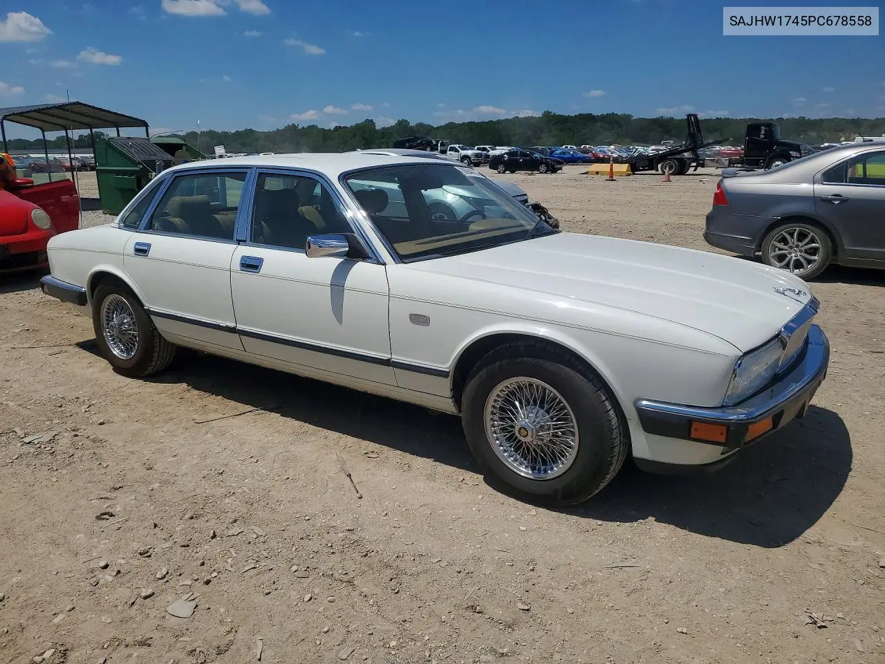 1993 Jaguar Xj6 Sovereign VIN: SAJHW1745PC678558 Lot: 60944276