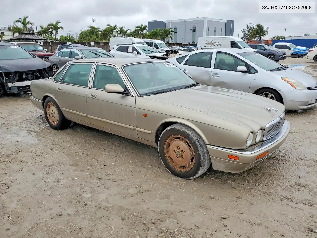 1995 Jaguar Xj6 VIN: SAJHX1740SC752068 Lot: 46382766