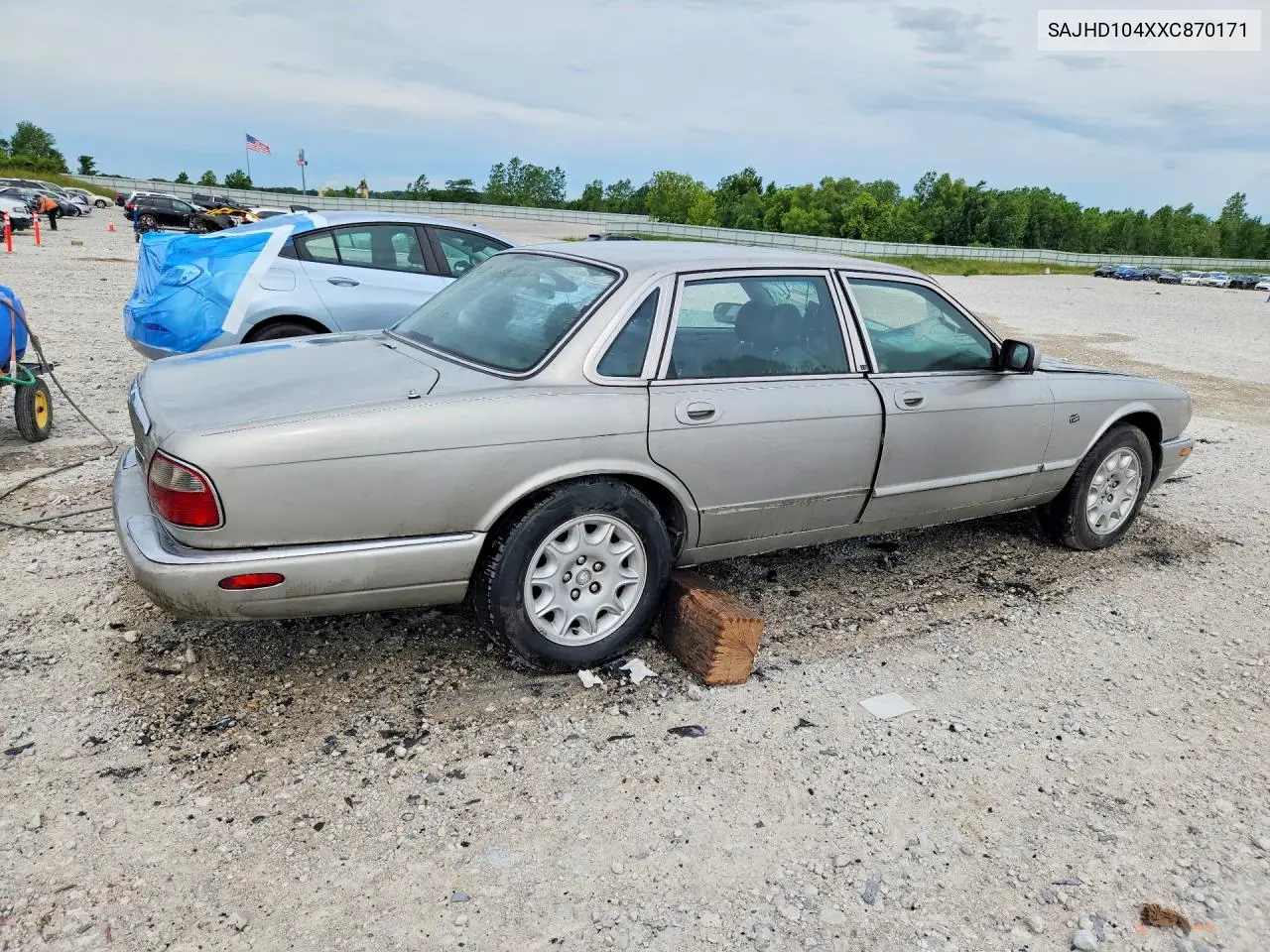 1999 Jaguar Xj8 VIN: SAJHD104XXC870171 Lot: 57045756