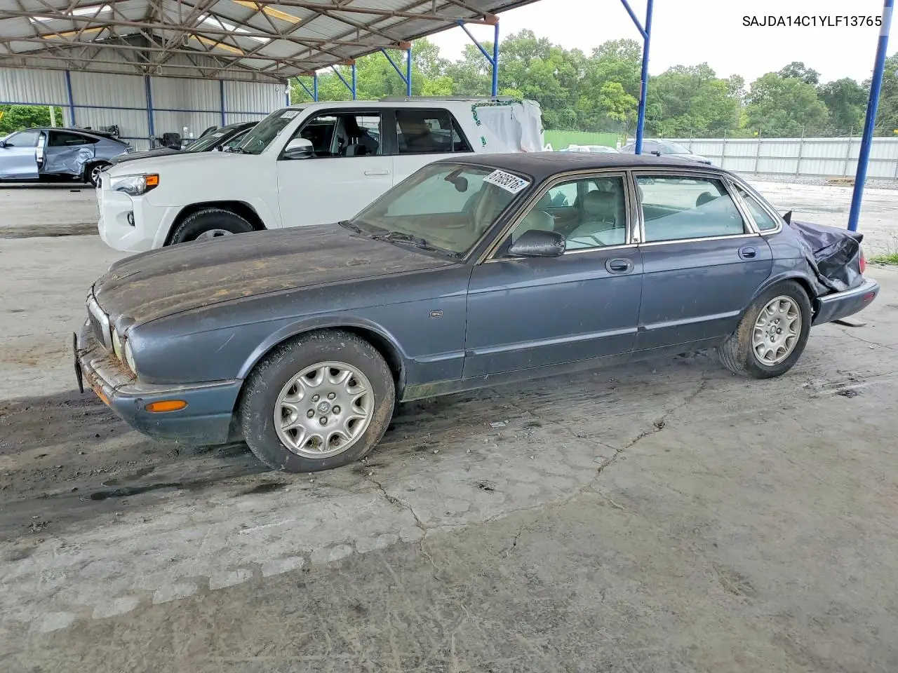 2000 Jaguar Xj8 VIN: SAJDA14C1YLF13765 Lot: 61605816