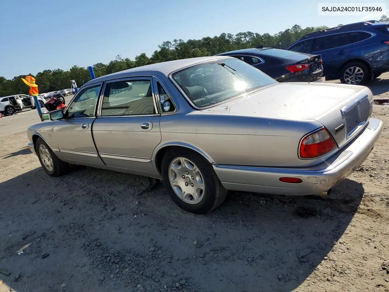 2001 Jaguar Vandenplas VIN: SAJDA24C01LF35946 Lot: 56883446