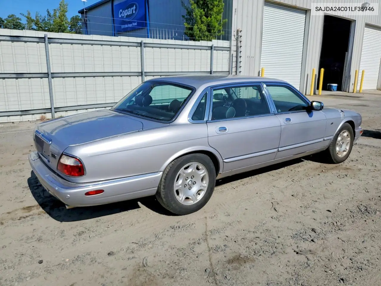 2001 Jaguar Vandenplas VIN: SAJDA24C01LF35946 Lot: 56883446