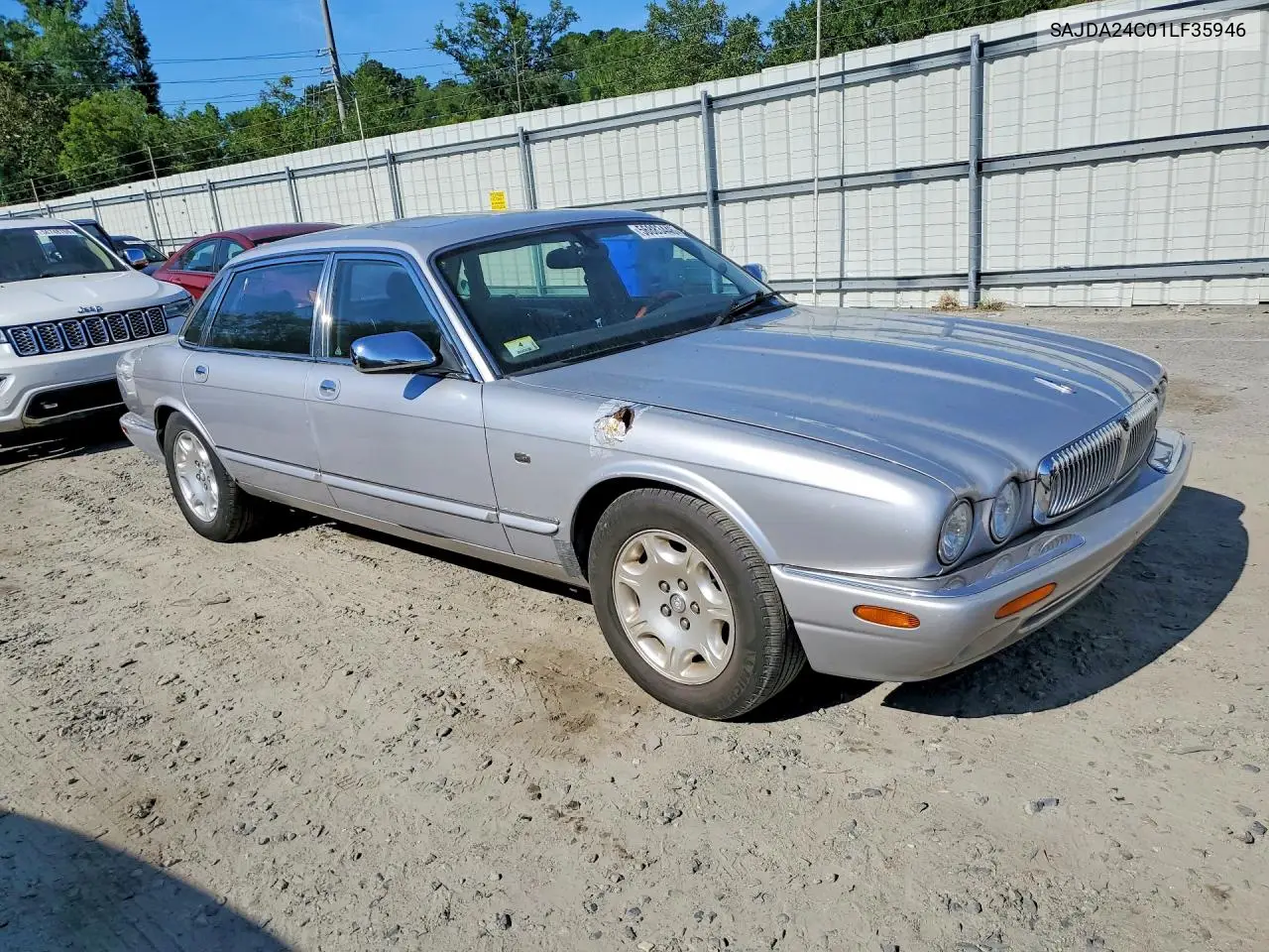 2001 Jaguar Vandenplas VIN: SAJDA24C01LF35946 Lot: 56883446