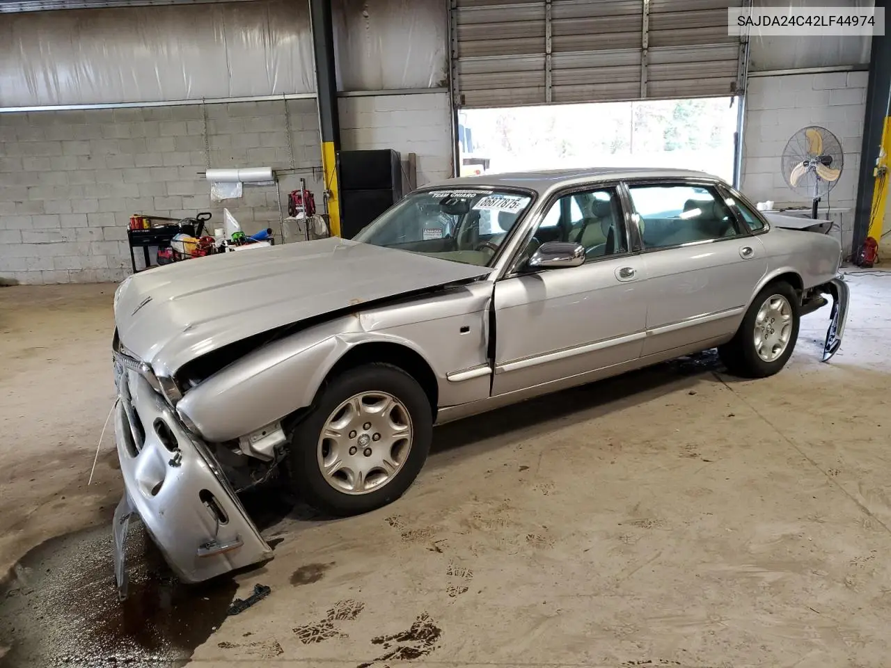 2002 Jaguar Vandenplas