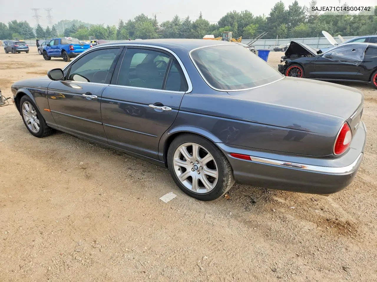 2004 Jaguar Xj8 VIN: SAJEA71C14SG04742 Lot: 61125576