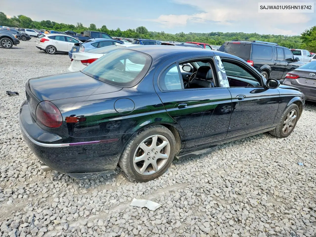 2005 Jaguar S-Type 4.2 VIN: SAJWA01U95HN18742 Lot: 57960946