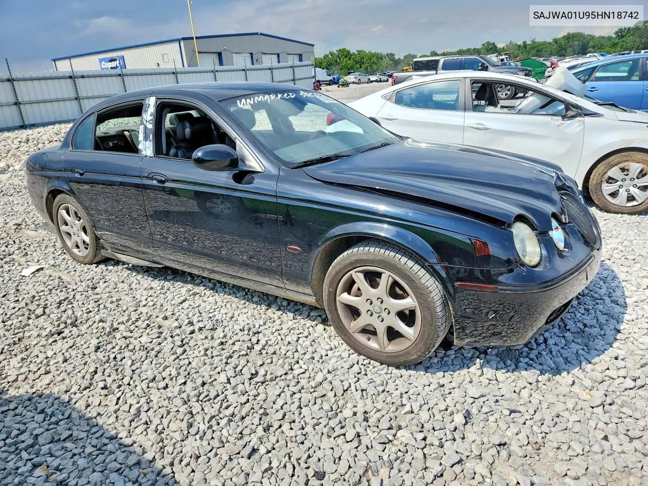2005 Jaguar S-Type 4.2 VIN: SAJWA01U95HN18742 Lot: 57960946