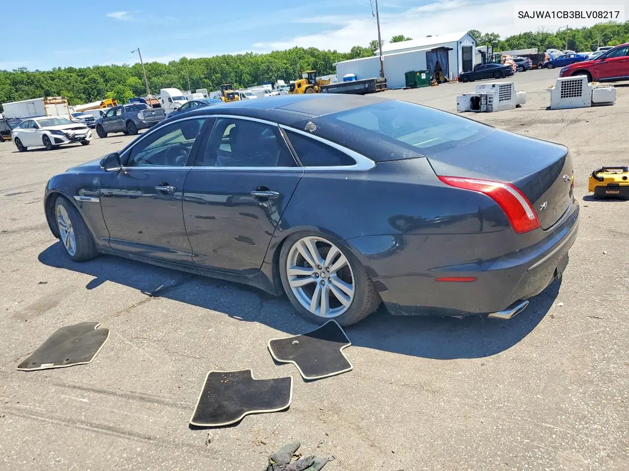 2011 Jaguar Xj VIN: SAJWA1CB3BLV08217 Lot: 57538586