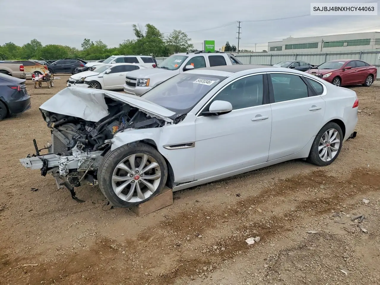 2017 Jaguar Xf Premium VIN: SAJBJ4BNXHCY44063 Lot: 54920346