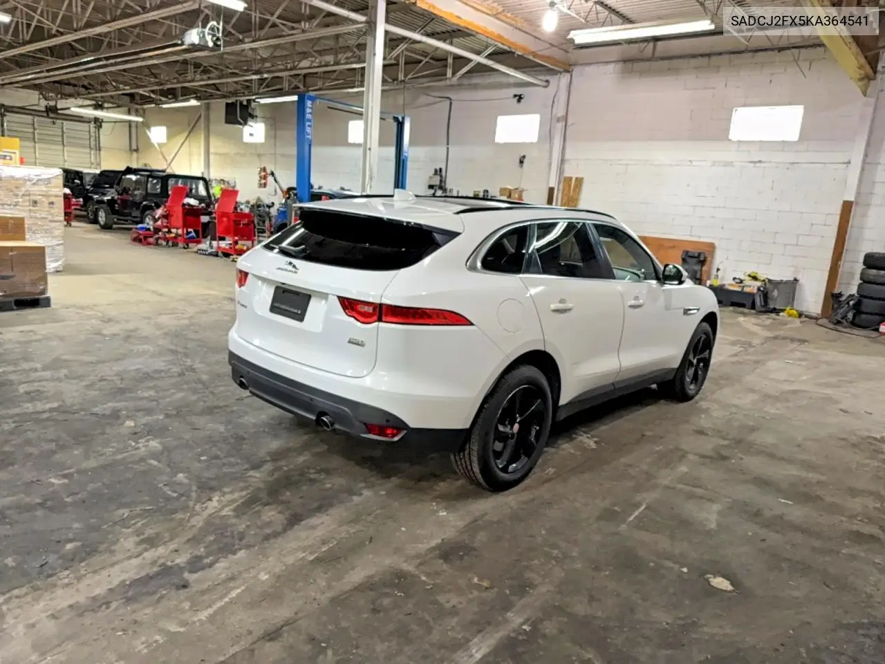 2019 Jaguar F-Pace Premium VIN: SADCJ2FX5KA364541 Lot: 55096306